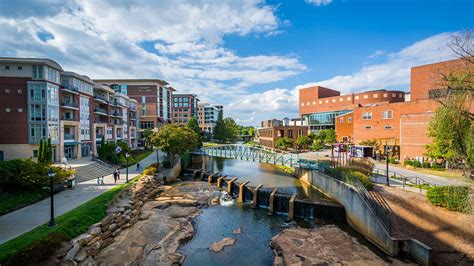Greenville online - Jobs in Greenville, SC. Post your job to 100s of top sites including Jobcase, Indeed®, ZipRecruiter®, and more. Reach over 100 million + job seekers. Post Online + Print Post Online Only 24/7 ... 